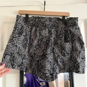 a new day Black and White Swirl High Waist Shorts